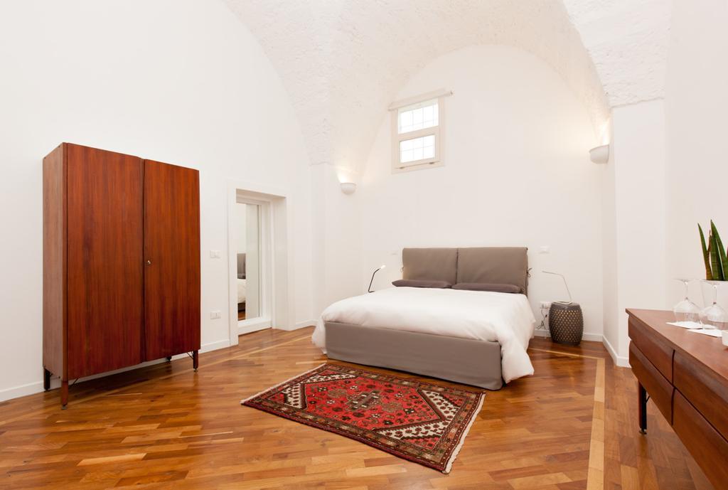 Апартаменты San Matteo House Лечче Экстерьер фото